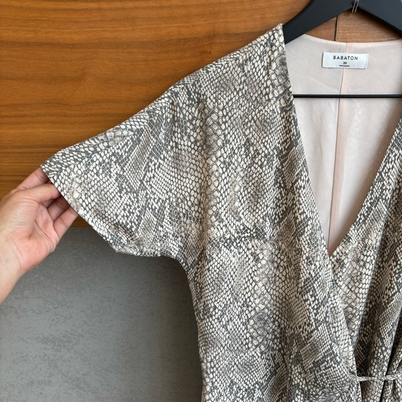 Aritzia Babaton Snake print wrap dress, Size XS - Picture 13 of 13